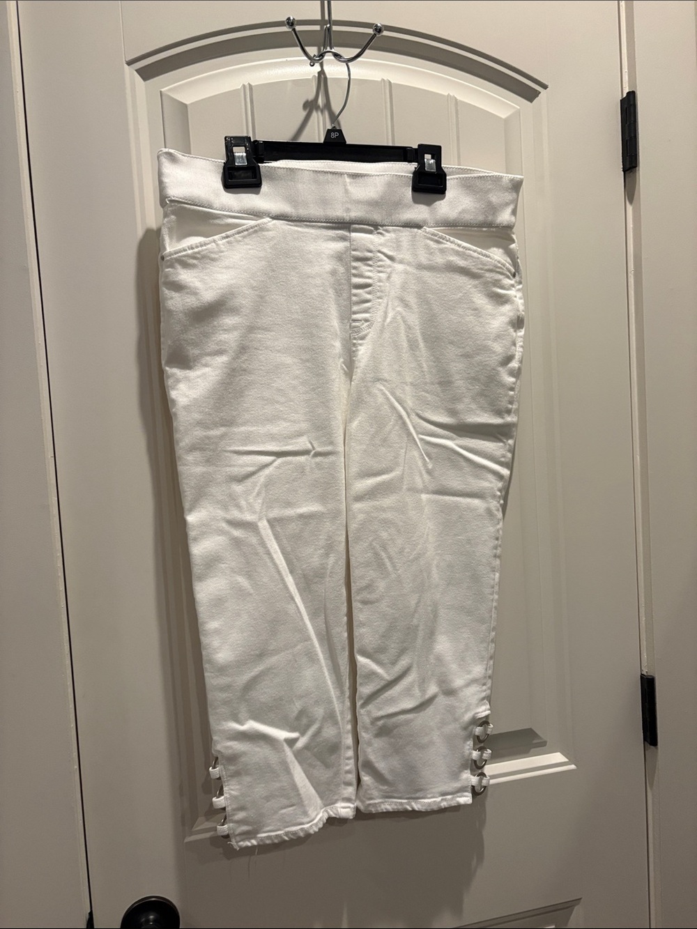 White Women’s Capri Jeans with embellished Hem